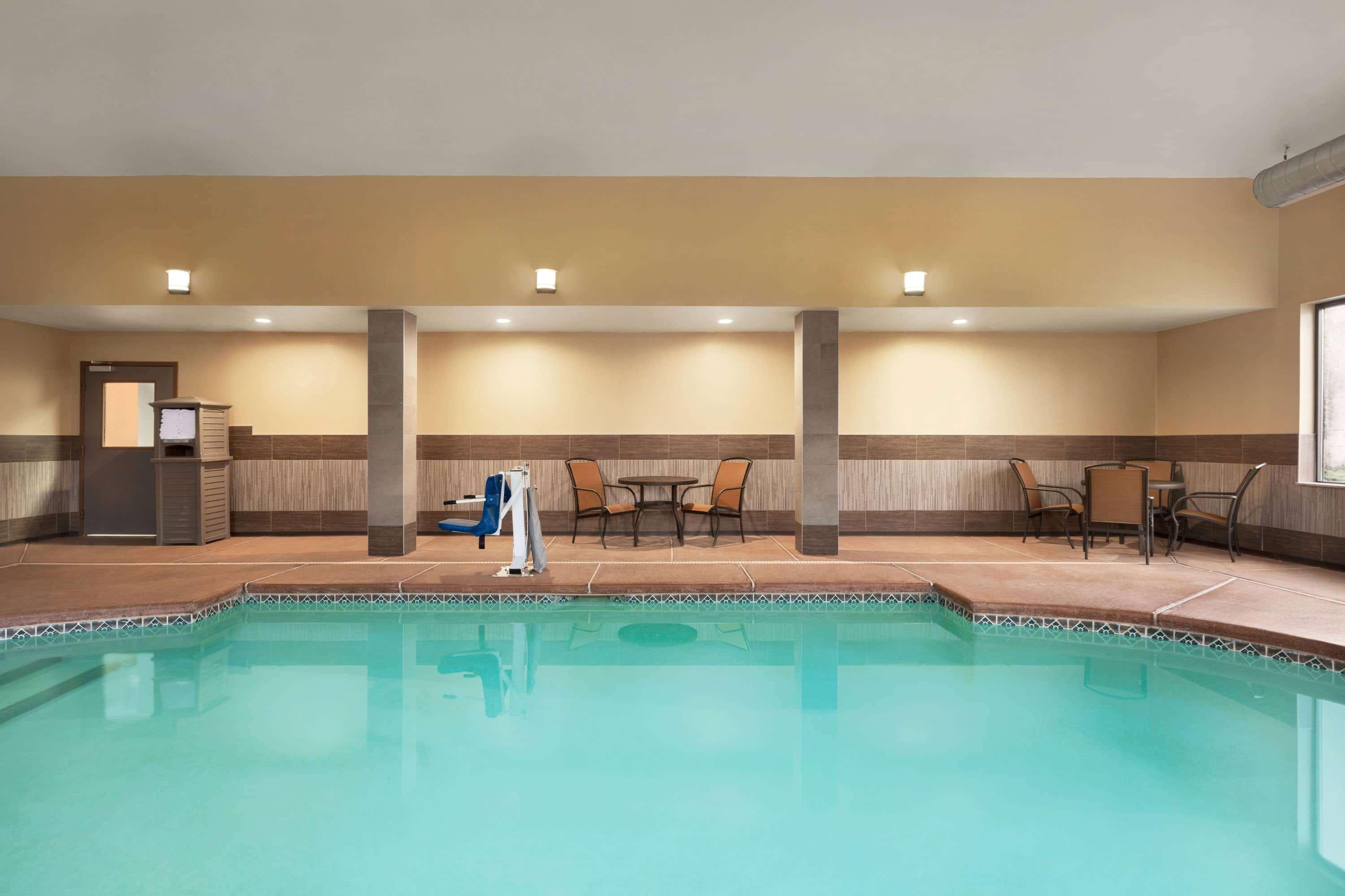 La Quinta By Wyndham Lackawanna Exterior foto