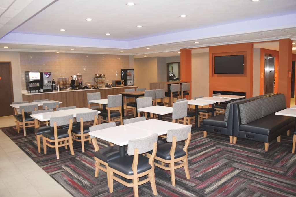 La Quinta By Wyndham Lackawanna Restaurante foto