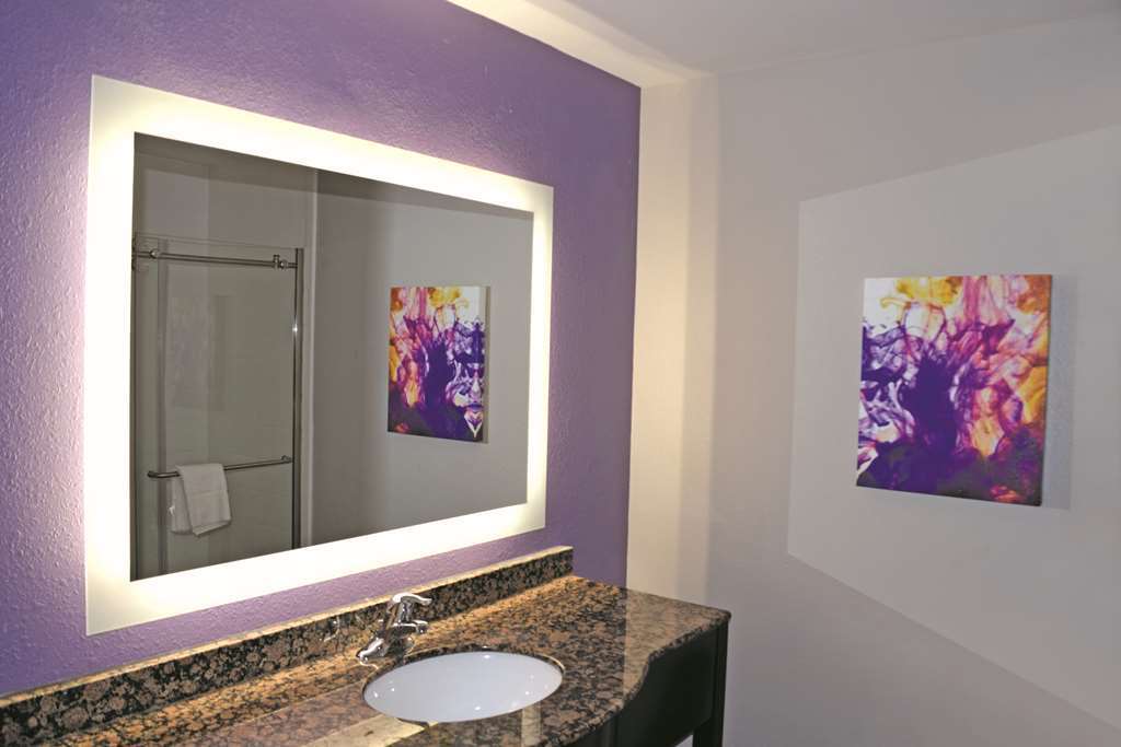 La Quinta By Wyndham Lackawanna Habitación foto