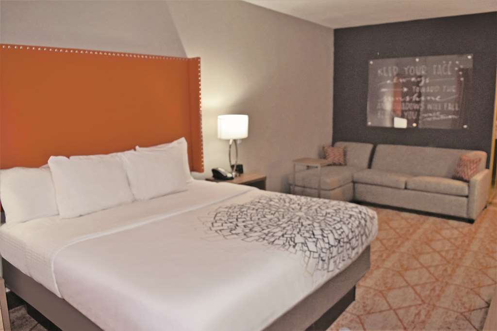 La Quinta By Wyndham Lackawanna Habitación foto